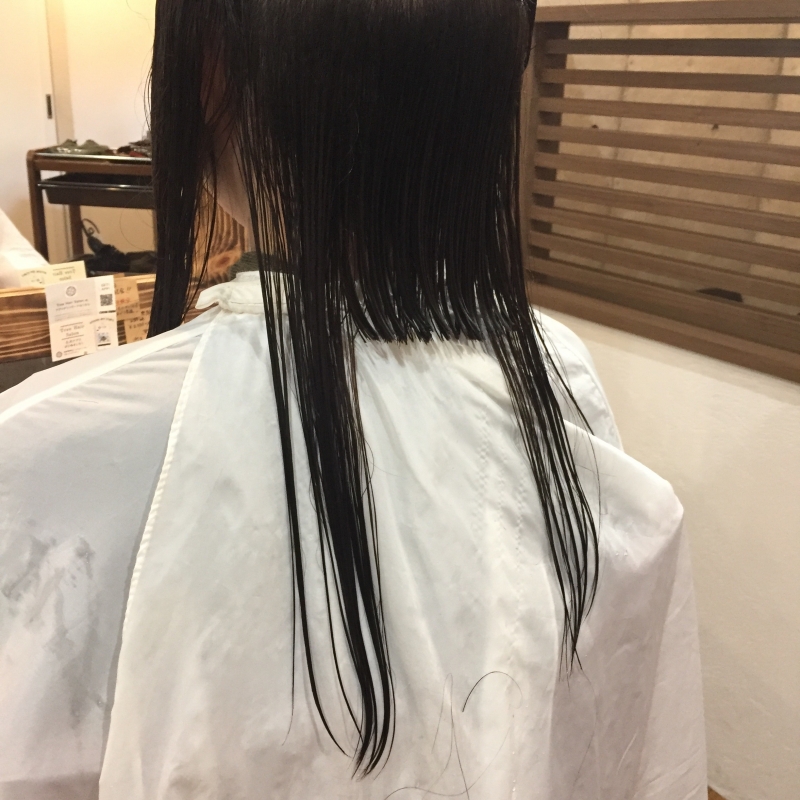バッサリ断髪 ロングからショートボブに ボブ バッサリ断髪 ロングからショートボブに ボブ