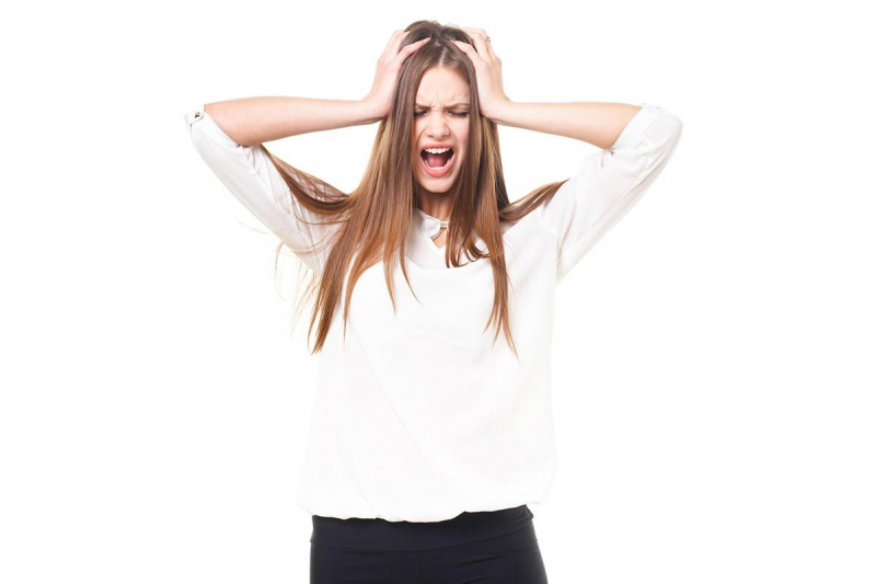 頭皮の乾燥による かゆみ や フケ の原因と対策 オススメの商品とは お悩み